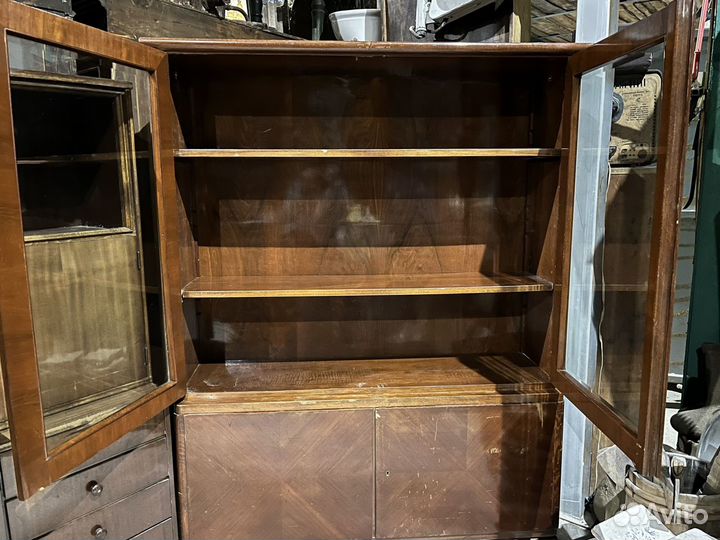 Винтажный буфет