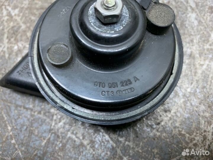 Сигнал клаксон Audi A4 универсал caga 2008