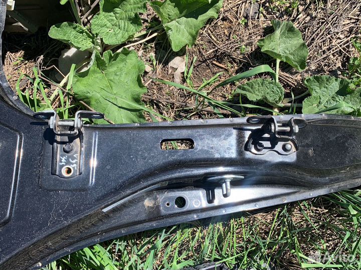 Петля задней правой двери Тойота Камри v50 v55