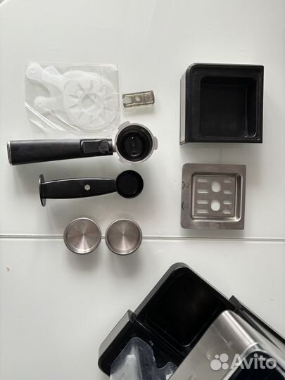 Кофемашина рожковая Polaris PCM 1535E