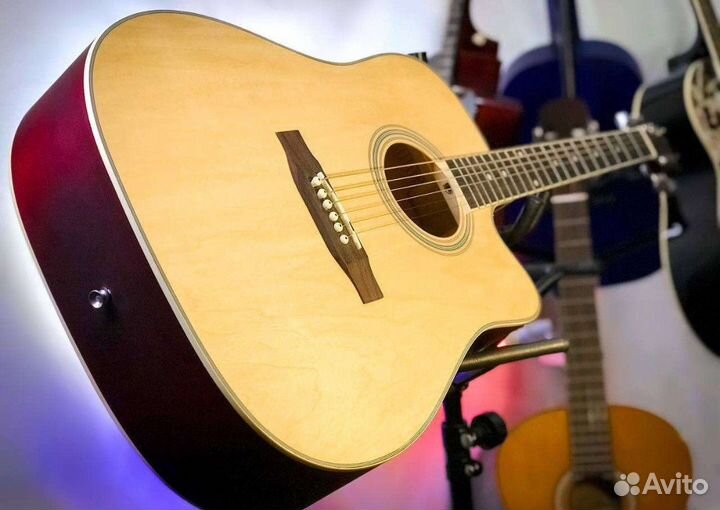 Гитара дредноут