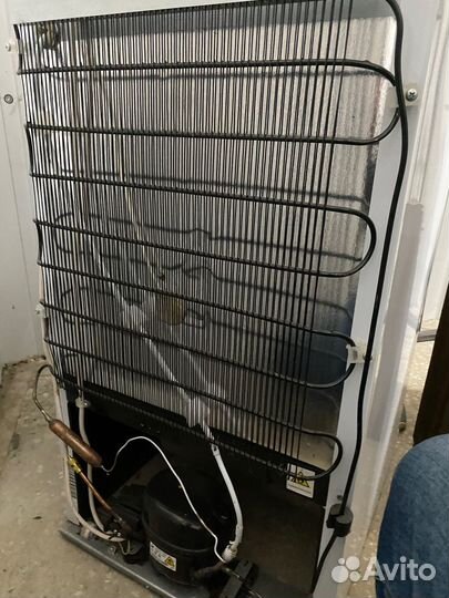 Холодильник бу бирюса 108