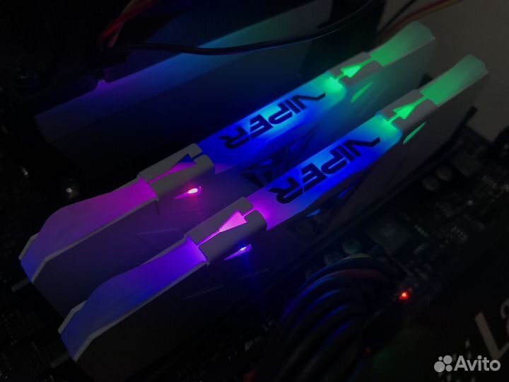 Оперативная память Patriot Memory viper RGB 16 гб