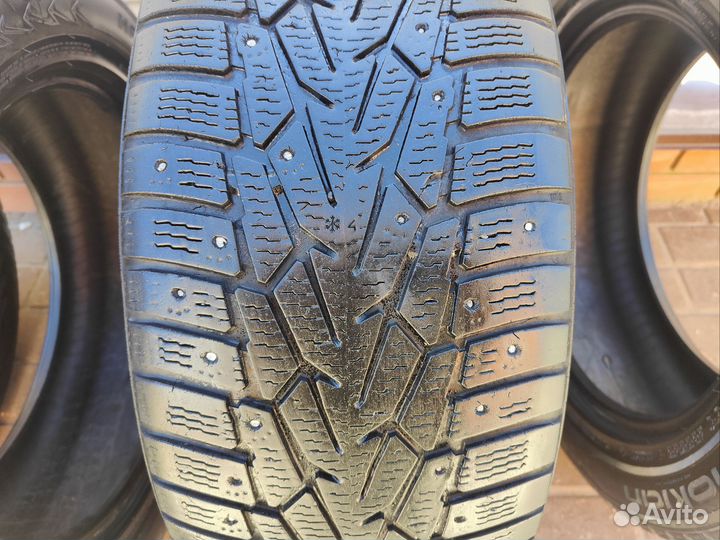 Nokian Tyres Hakkapeliitta 7 235/55 R17