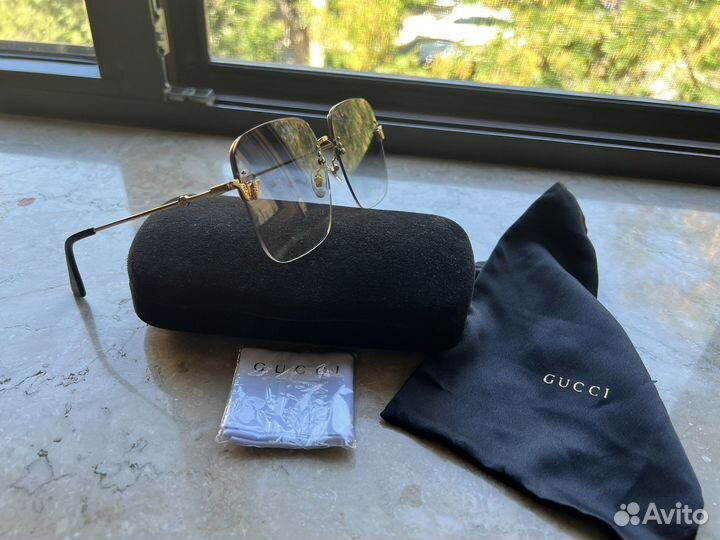 Солнцезащитные очки gucci