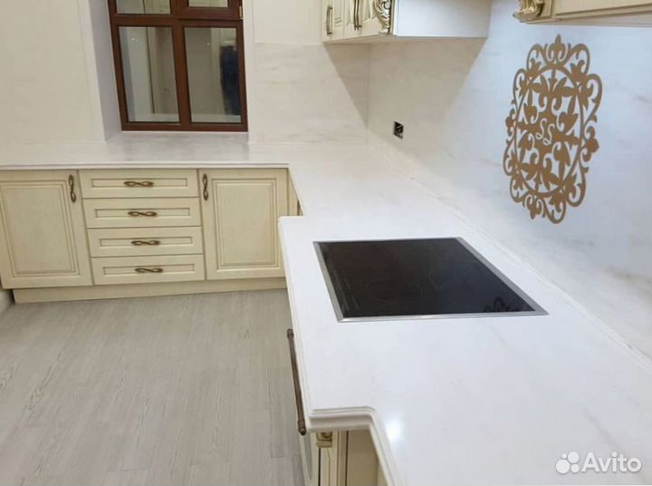 Столешница на кухню из искусственного камня