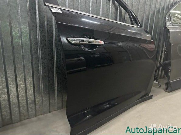 Передняя дверь правая Hyundai Tucson lll