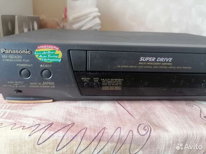 Видеомагнитофон Panasonic и aiwa