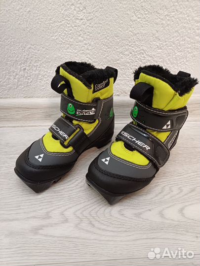 Ботинки лыжные fischer snowstar yellow 26 размер