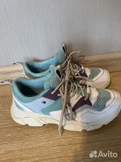Кроссовки Tommy Hilfiger 37