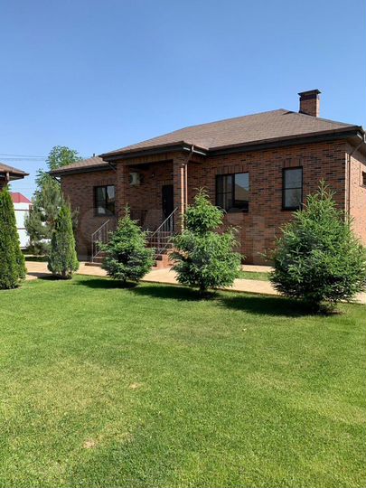 Дом 265 м² на участке 12 сот.