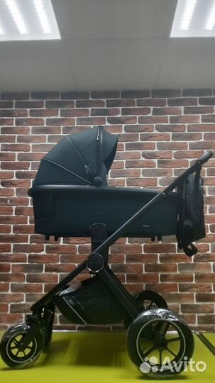 Коляска Carrello Ultimo 2в1 (c надувными колёсами)