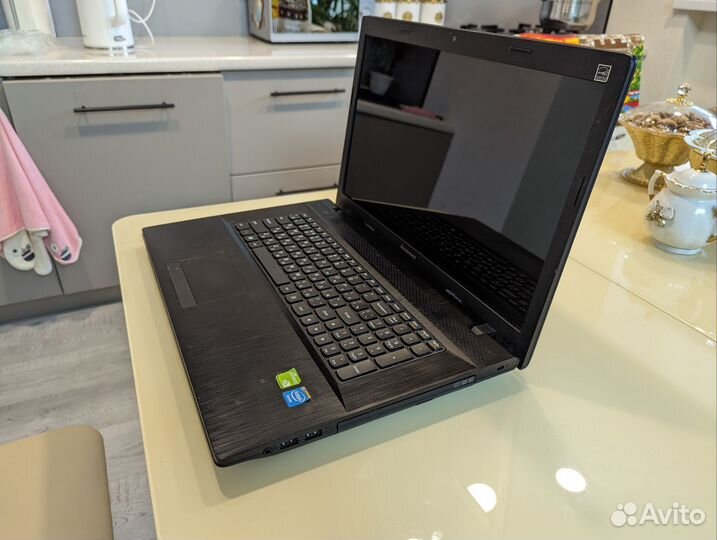 Lenovo G700/Pentium2020m/GT-720m(2gb) /SSD128/4GB