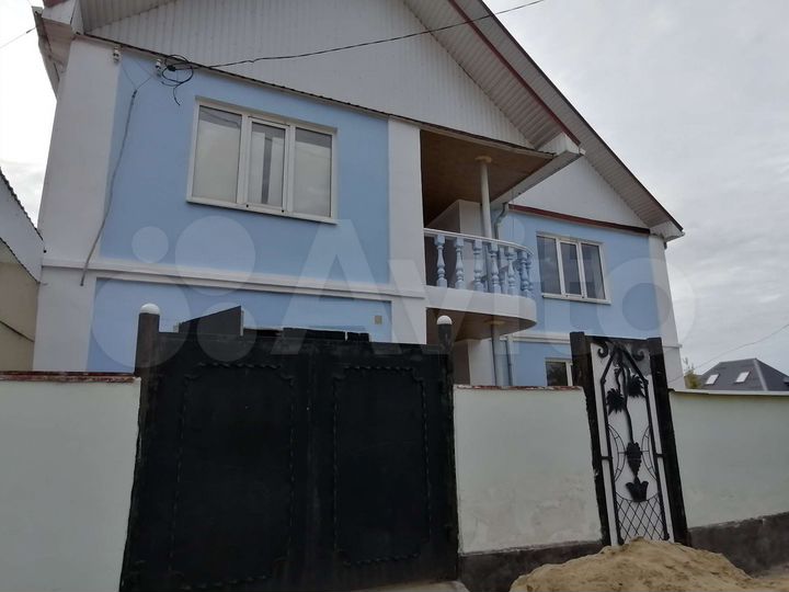 Дом 420 м² на участке 11 сот.