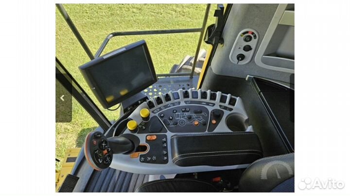 Комбайн New Holland CR 8.90, 2018