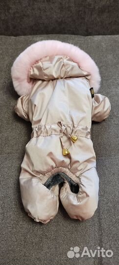 Зимний комбинезон для маленькой собаки