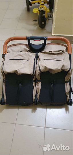 Прогулочная коляска для двойни или погодок