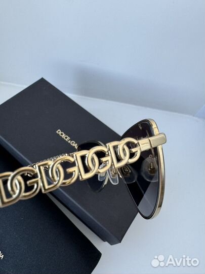 Солнцезащитные очки dolce gabbana