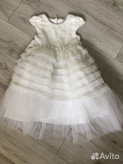 Пышное платье 104