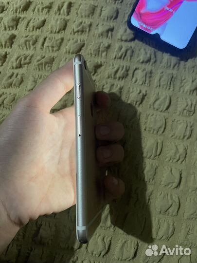 iPhone 6S, 32 ГБ