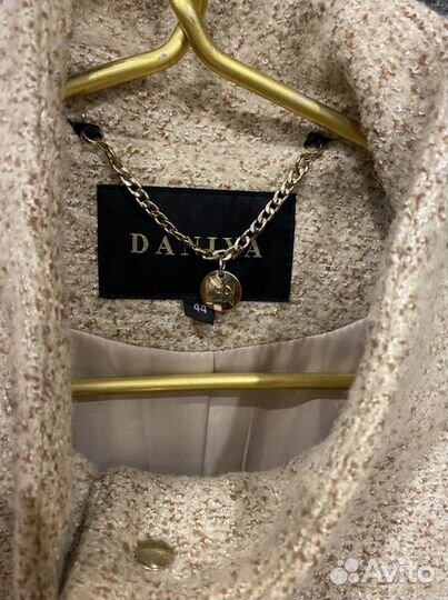 Пальто женское