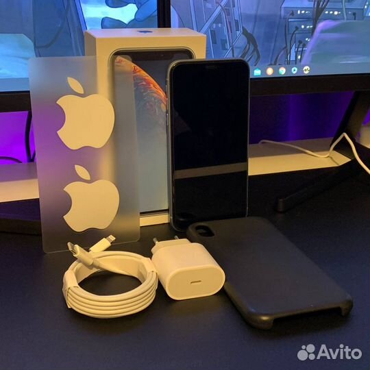 iPhone XR 128gb blue