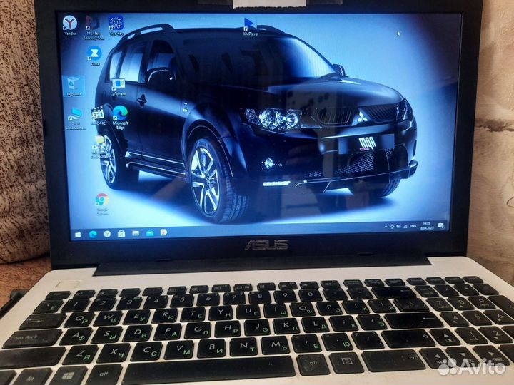 Ноутбук asus