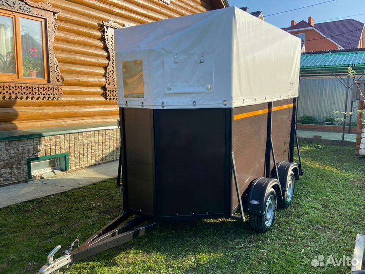 Прицеп коневоз