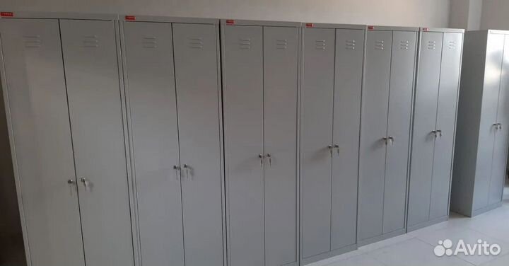 Шкаф металлический