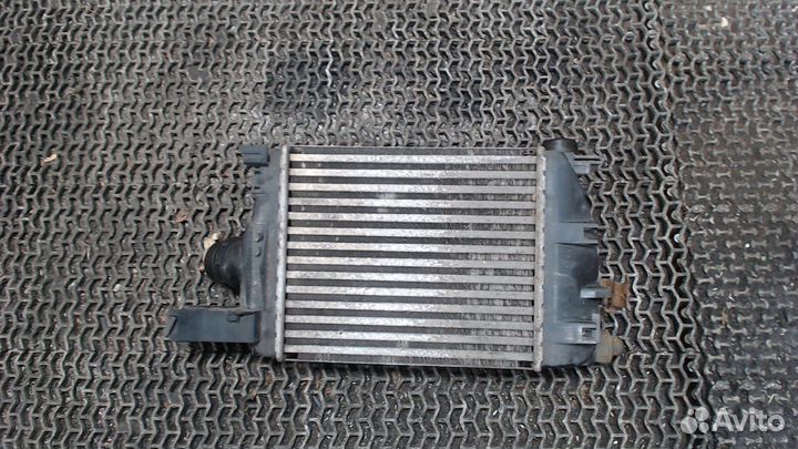 Радиатор интеркулера Dacia Sandero 2012, 2013