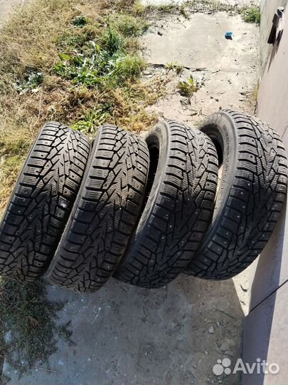 Nokian Tyres Hakkapeliitta 7 185/65 R15 92T