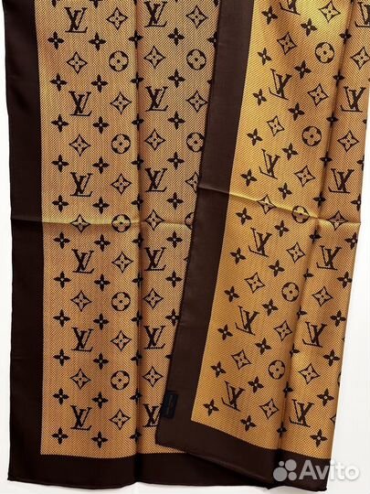 Шелковый платок Louis Vuitton