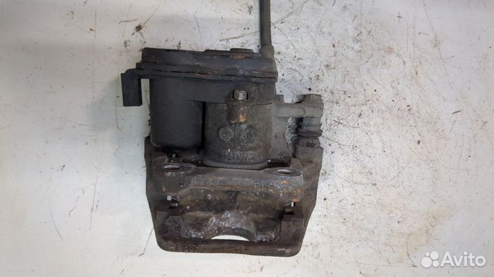 Суппорт правый задний Mercedes E W213