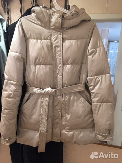 Пуховик женский 46 48 размер бу