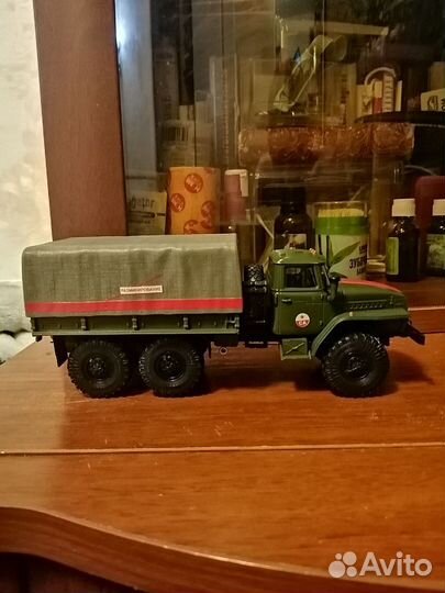 Модель урал-4320 
