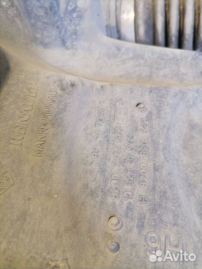 Корпус воздушного фильтра Renault Megane 3