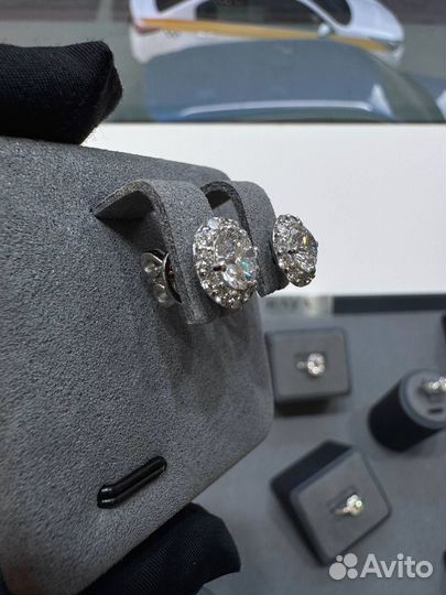 Серьги-пусеты 2.5 карат