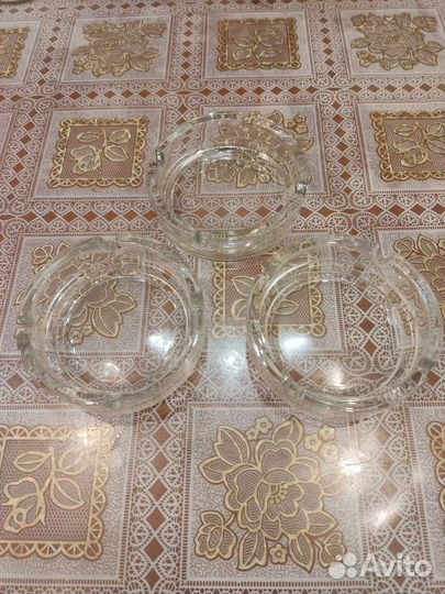 Хрустальная пепельница 4 штуки