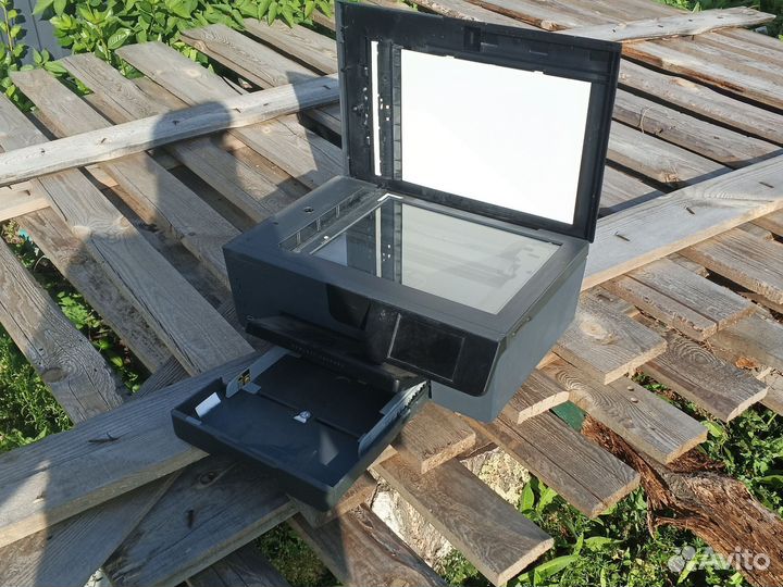 Принтер сканер копир лазерный цветной