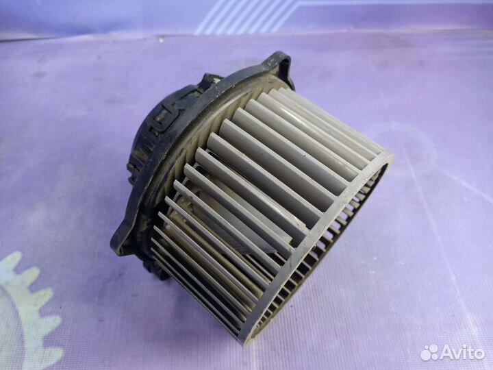 Моторчик отопителя LADA Granta/2190