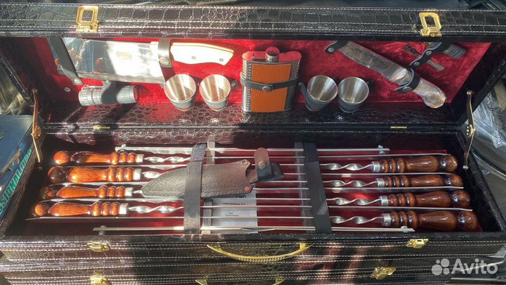 Набор для барбекю в кейсе