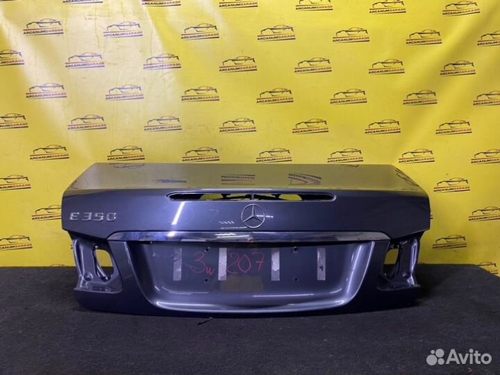 Крышка багажника Mercedes 207 W207 OM642.836 2010