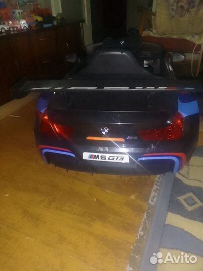 Машина для детей на аккумуляторе