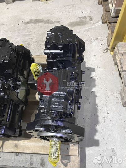 Гидравлический насос Case CX210C KRJ6917