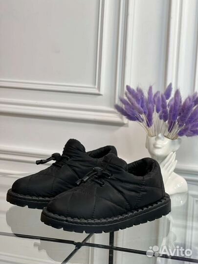 Дутики женские