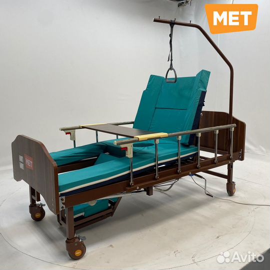 MET Emet Медицинская кровать с туалетом