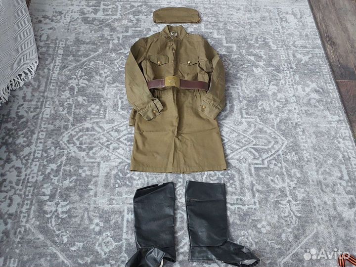Костюм военный новый