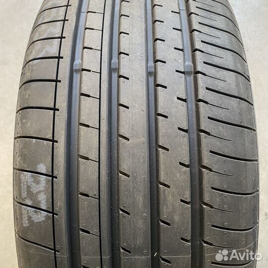 Yokohama BluEarth-XT AE61 225/55 R18 98