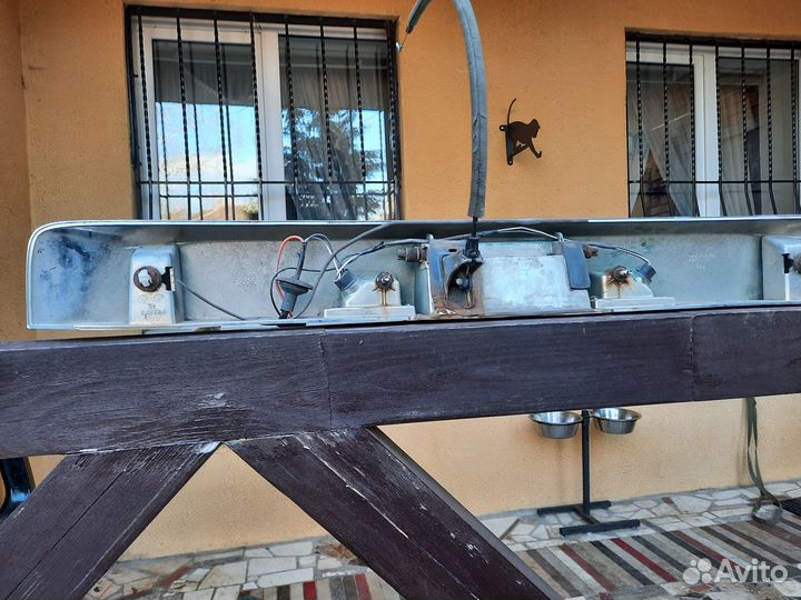 Хромированная накладка jeep на дверь багажника