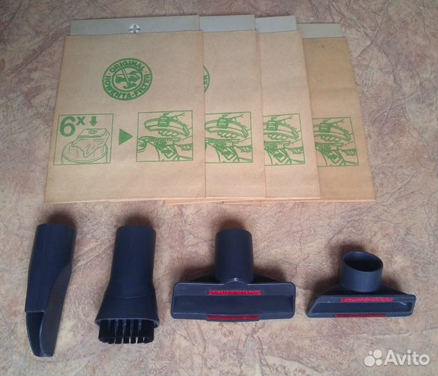 Пылесос LG V-с4b52st (с дополнительным насадками)